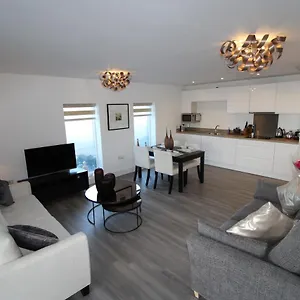 East Coast - Beautiful And Modern Apartment