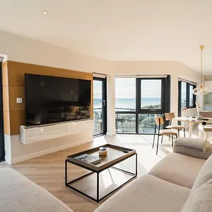 Westcliff Penthouse , Bournemouth United Kingdom